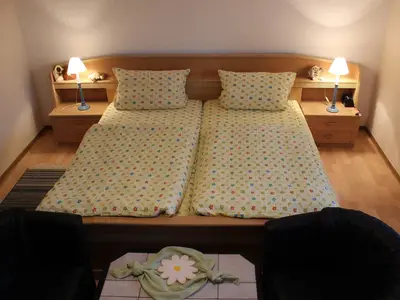 Schlafzimmer in der Fewo Gänseblümchen im Haus Resi