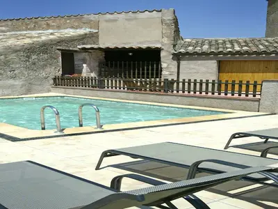 PoolOfHouse