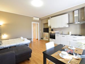 24002673-Ferienwohnung-4-Mailand-300x225-1