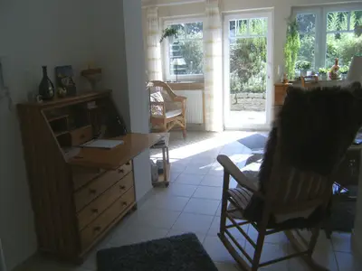 Photo, INSIDE, OUTSIDE