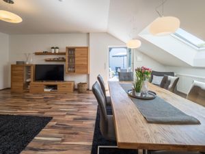 23557718-Ferienwohnung-6-Mainz-300x225-3