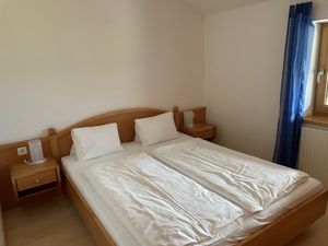 23862128-Ferienwohnung-4-Maishofen-300x225-3