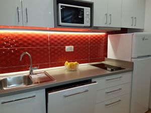 23294449-Ferienwohnung-6-Makarska-300x225-5