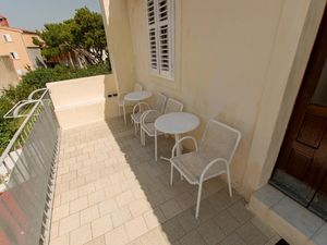 23974379-Ferienwohnung-2-Makarska-300x225-1