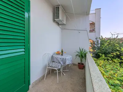 Ferienwohnung für 3 Personen (22 m²) in Makarska 2/10