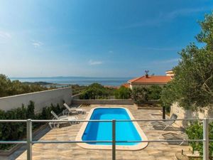 22922059-Ferienwohnung-3-Makarska-300x225-4