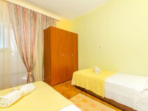 Ferienwohnung für 3 Personen (35 m²) in Makarska