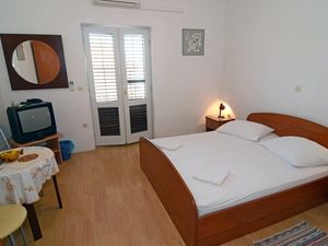 Ferienwohnung für 2 Personen (22 m²) in Makarska