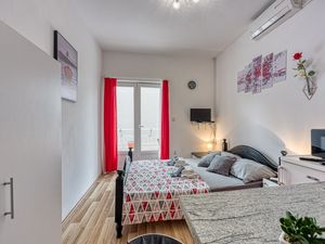 Ferienwohnung für 2 Personen (25 m²) in Makarska