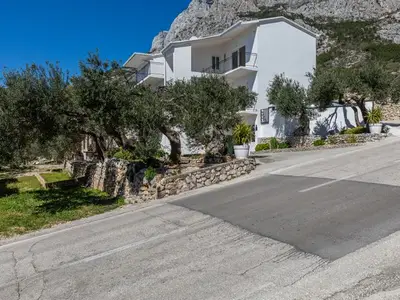 Ferienwohnung für 6 Personen in Makarska 1/10