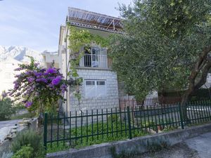 23941023-Ferienwohnung-2-Makarska-300x225-0