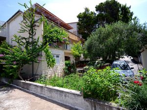 23941021-Ferienwohnung-2-Makarska-300x225-1