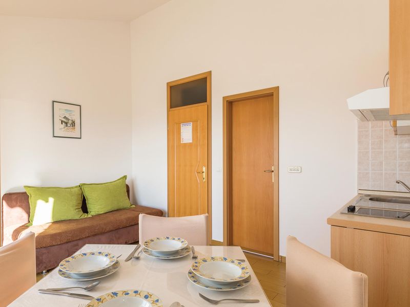 23730497-Ferienwohnung-3-Makarska-800x600-1