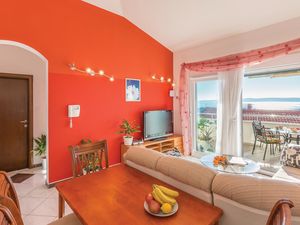 23731276-Ferienwohnung-4-Makarska-300x225-1