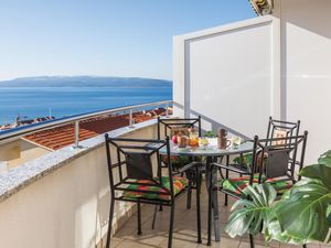 23731276-Ferienwohnung-4-Makarska-300x225-3