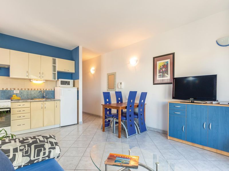 23731305-Ferienwohnung-4-Makarska-800x600-2