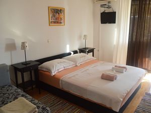 Ferienwohnung für 5 Personen (45 m²) in Makarska
