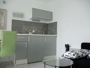 19120404-Ferienwohnung-2-Makarska-300x225-5