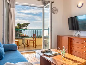 22353689-Ferienwohnung-4-Makarska-300x225-3