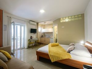 Ferienwohnung für 2 Personen (27 m²) in Makarska