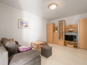 23663778-Ferienwohnung-9-Makarska-300x225-1