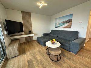 23680425-Ferienwohnung-6-Makarska-300x225-1