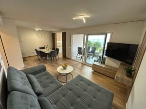 23680425-Ferienwohnung-6-Makarska-300x225-2