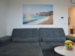 23680425-Ferienwohnung-6-Makarska-300x225-3