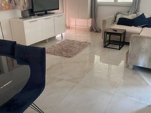 23693123-Ferienwohnung-5-Makarska-300x225-1