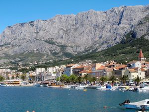 23838975-Ferienwohnung-4-Makarska-300x225-3