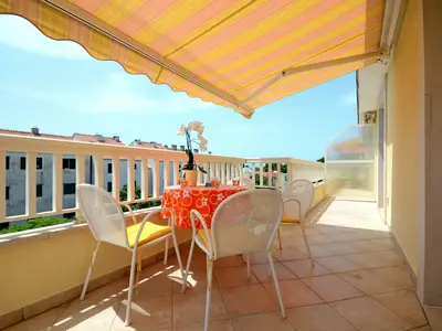 balcony-terrace