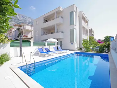 Ferienwohnung für 4 Personen (31 m²) in Makarska 1/10