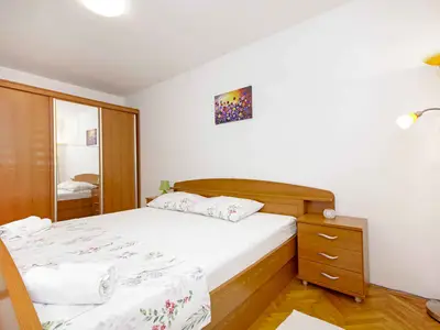 Ferienwohnung für 6 Personen (84 m²) in Makarska 5/10