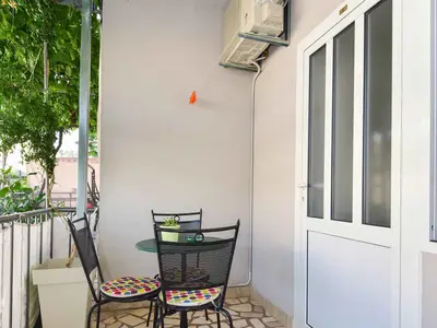 Ferienwohnung für 2 Personen (18 m²) in Makarska 3/10