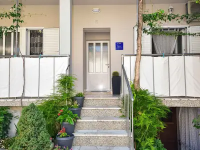 Ferienwohnung für 4 Personen (38 m²) in Makarska 8/10