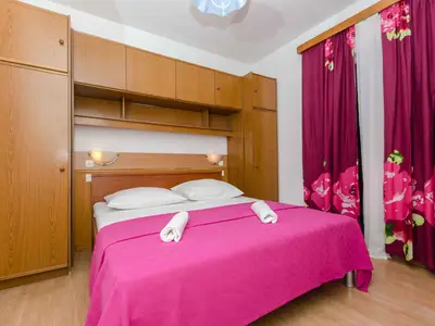 Ferienwohnung für 3 Personen (40 m²) in Makarska 8/10