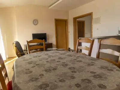 Ferienwohnung für 6 Personen (100 m²) in Makarska 10/10