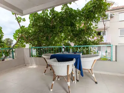 Ferienwohnung für 3 Personen (40 m²) in Makarska 10/10
