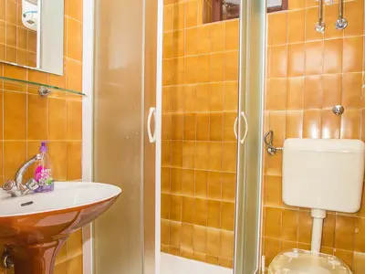 Ferienwohnung für 5 Personen (66 m²) in Makarska 6/10