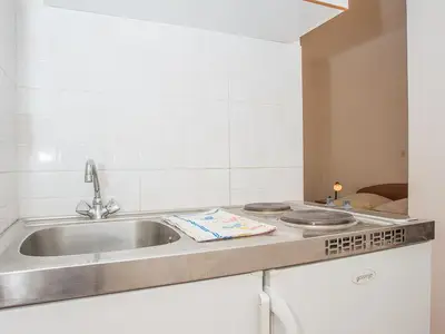 Ferienwohnung für 2 Personen (18 m²) in Makarska 6/10