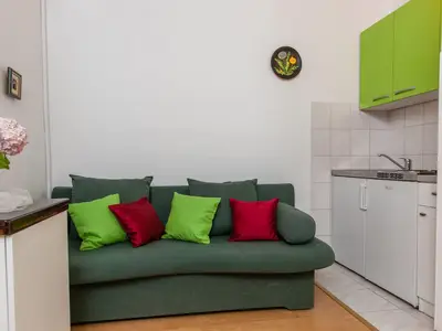Ferienwohnung für 2 Personen (35 m²) in Makarska 9/10