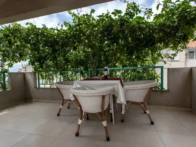 Ferienwohnung für 3 Personen (40 m²) in Makarska 10/10
