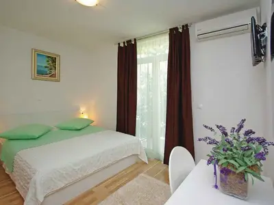 Ferienwohnung für 5 Personen (80 m²) in Makarska 10/10