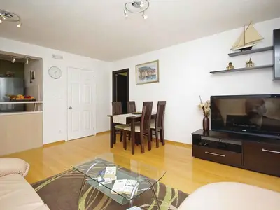 Ferienwohnung für 5 Personen (60 m²) in Makarska 9/10