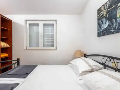 Ferienwohnung für 3 Personen (35 m²) in Makarska 7/10
