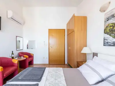 Ferienwohnung für 2 Personen (30 m²) in Makarska 9/10