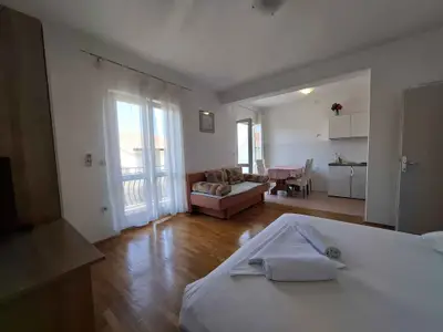 Ferienwohnung für 3 Personen (33 m²) in Makarska 9/10