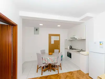 Ferienwohnung für 4 Personen (35 m²) in Makarska 9/10