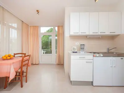 Ferienwohnung für 3 Personen (30 m²) in Makarska 9/10