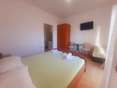 Ferienwohnung für 2 Personen (30 m²) in Makarska 10/10
